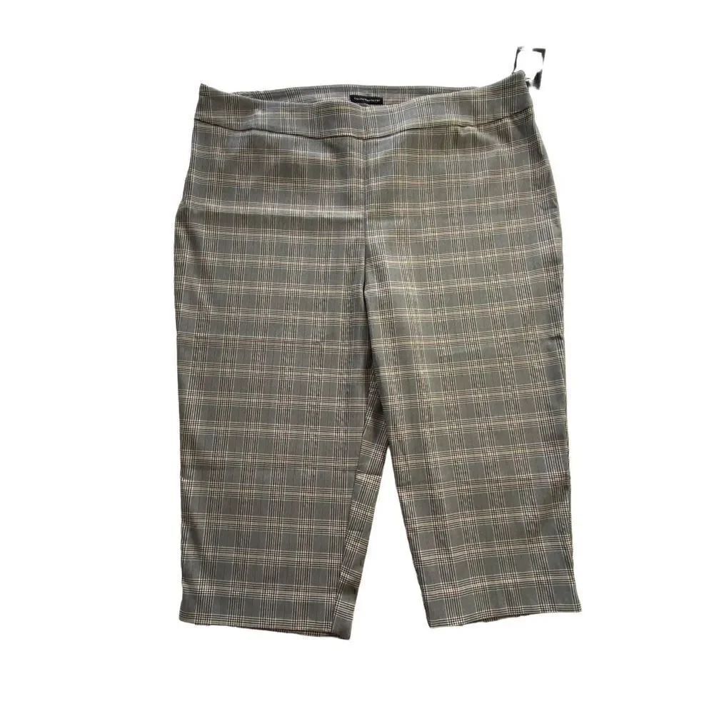 COUNTERPART 24W Pull On Plaid Print Capris